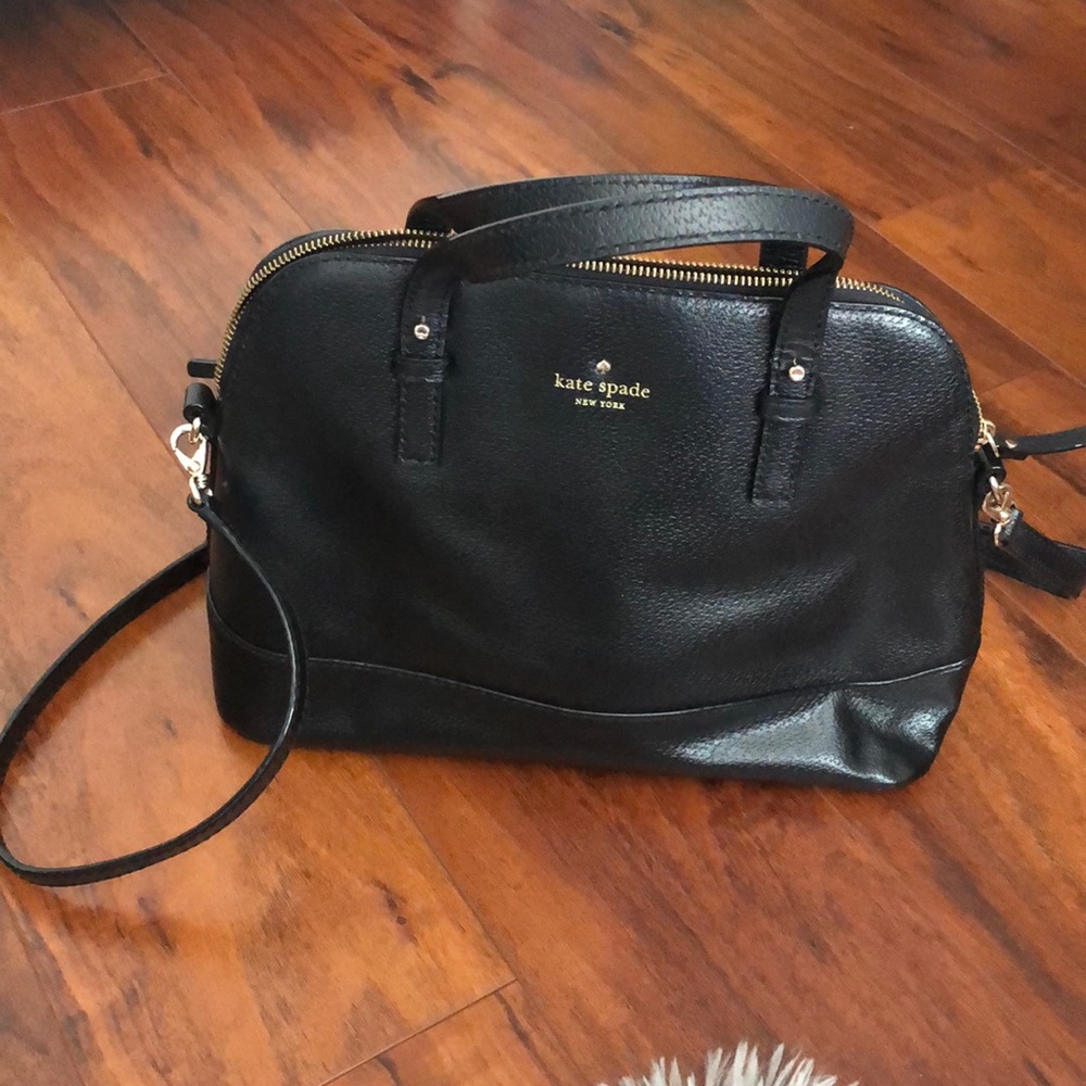 Black Kate spade purse